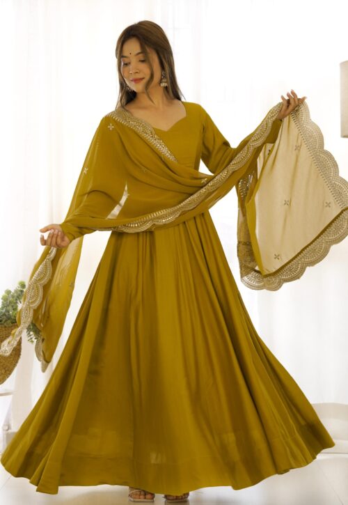 PRESENTING NEW PREMIUM QUALITY PURE ROMANSILK CHANDERI FABRIC FULLY FLAIR ANARKALI,WITH DUPPTA SET,PENT READY TO WEAR