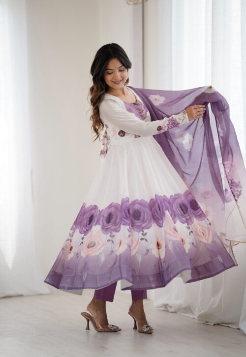 REAL MODELING PURE SOFT ORGANJA SILK FABRIC FULLY FLAIR KALI PATTERN AND CANVAS PATTA WITH DUPPTA SET ,PENT READY TO WEAR